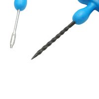 Kit professionale per la riparazione di pneumatici tubeless con vulcanizzazione a freddo, completo di cordoncini e adesivo.