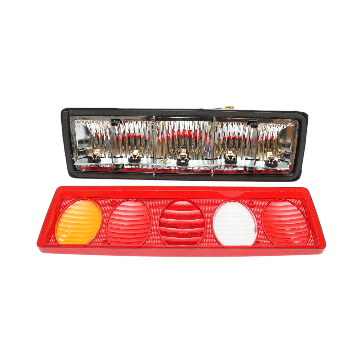 Set di luci posteriori per camion DAF 24V sinistra-destra 412x129x70mm Breckner Germany