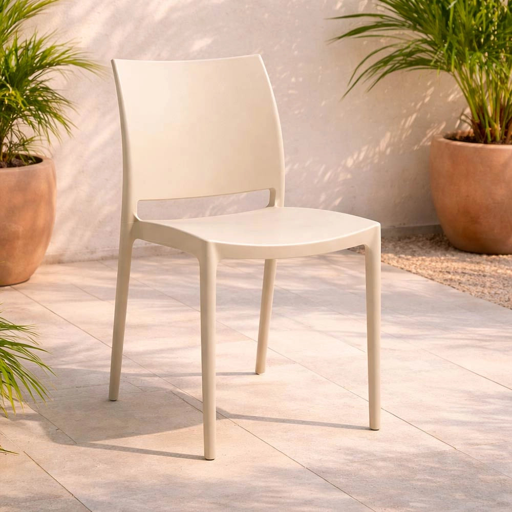 Sedia da sala da pranzo Altea in plastica colore beige modello comfort