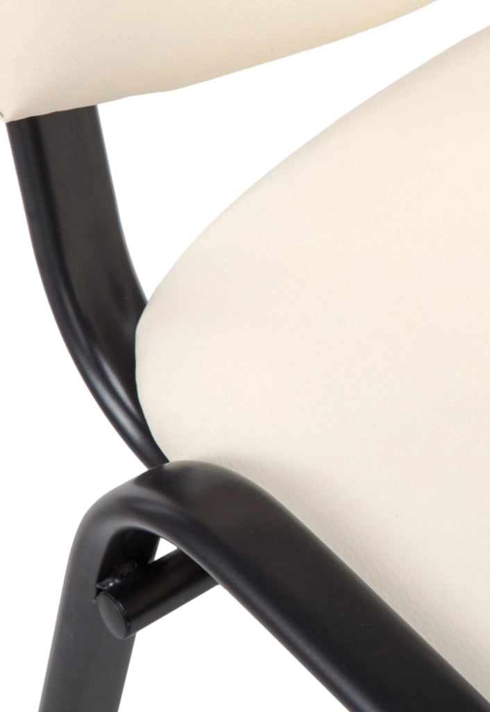 Sedia impilabile Ken similpelle crema
