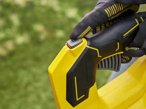 Soffiatore a batteria Stanley SFMCBL730M1 – 18V XR brushless con 1 batteria