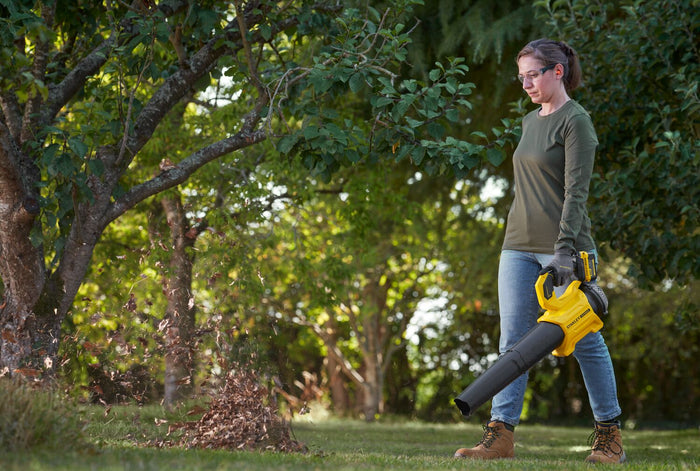 Soffiatore a batteria Stanley SFMCBL730M1 – 18V XR brushless con 1 batteria