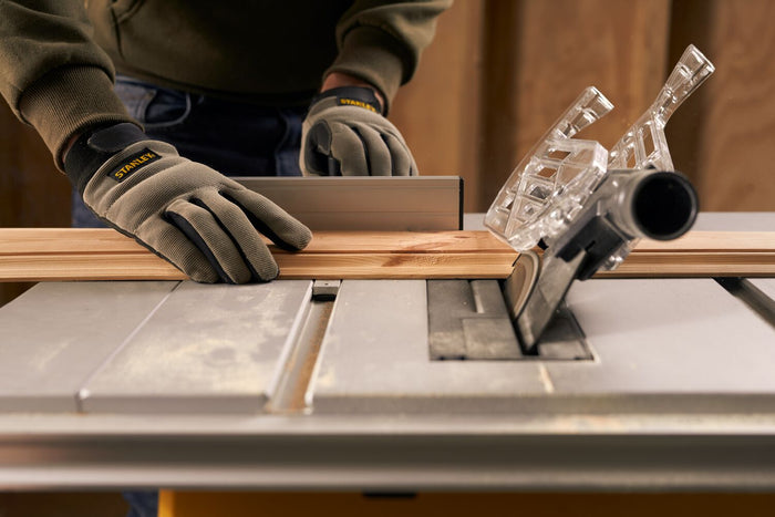 Sega da banco Stanley SST1800-QS – 1800 W, lama 254 mm, profondità taglio 80 mm