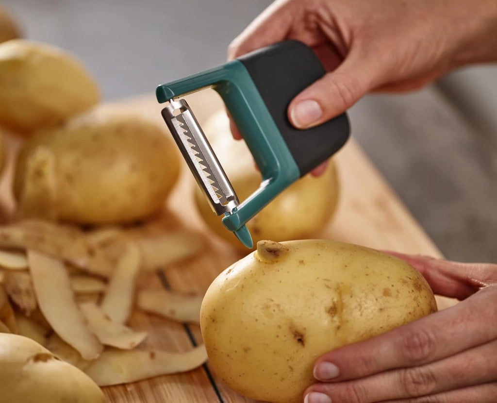 Joseph Joseph Duo Pela Patate e Verdure Julienne, Taglia Verdure Multifunzione con Impugnatura Ergonomica Antiscivolo, Azzurro Scuro
