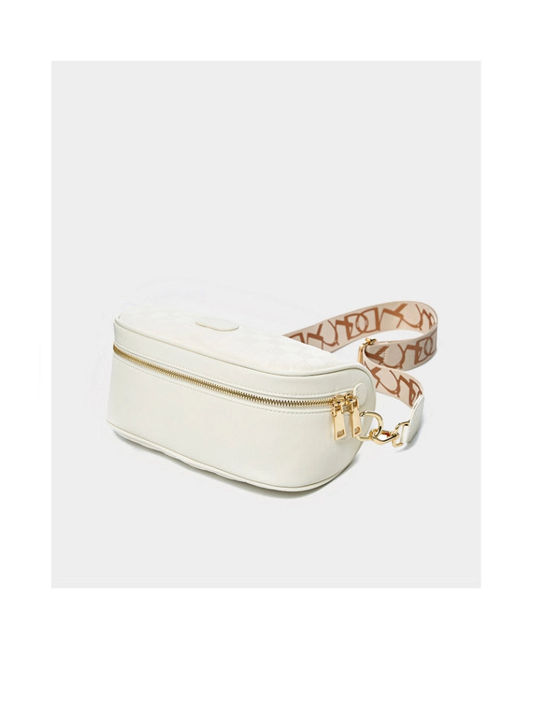 Borsa a tracolla da donna in vera pelle, colore bianco.