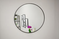 SPECCHIO Valora 40CM con cornice in metallo nero per soggiorno in stile moderno