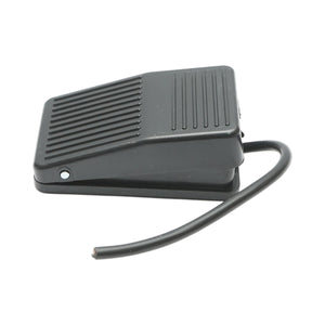 Pedale di comando con contatto elettrico – 250V / 5A Breckner Germany