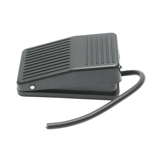 Pedale di comando con contatto elettrico – 250V / 5A Breckner Germany