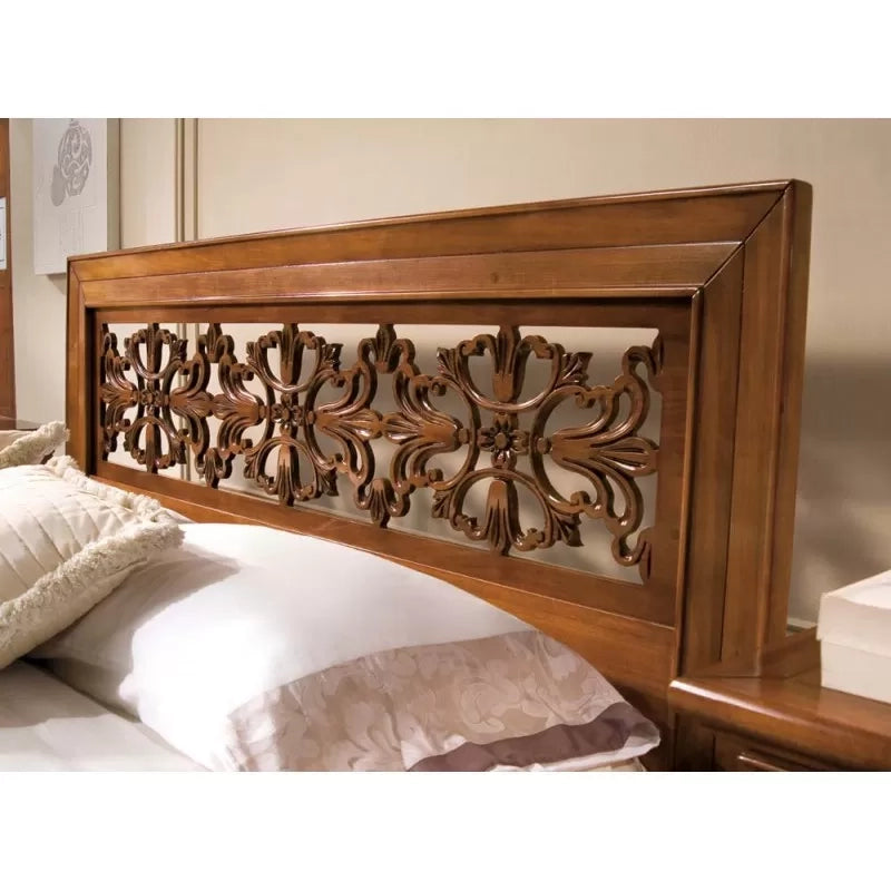 Letto matrimoniale classico traforato noce bassano 183x210x117 - Mobili 2G