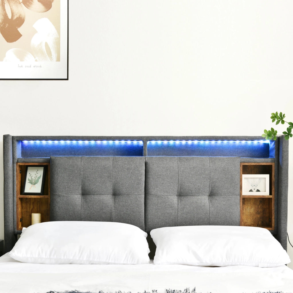 Letto imbottito 140x200 cm grigio con testiera contenitore, LED, USB e materasso H3
