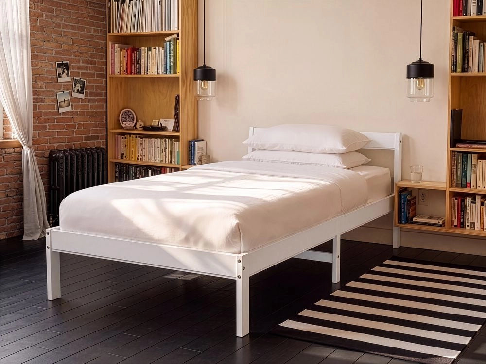 Letto singolo in legno di Pino bianco con Rete a Doghe 90 x 200 cm stile minimalista