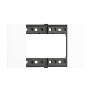 Bticino living now placca bianca in plastica per supporti modulari *** numero posti 4 moduli, confezione 1