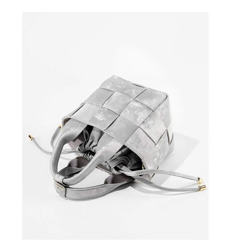 Borsa a tracolla da donna in vera pelle, stile vintage, grigia.