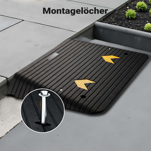 Rampa in gomma per marciapiede e soglia 901,7x619,8x101,6 mm max 50 t con elementi riflettenti