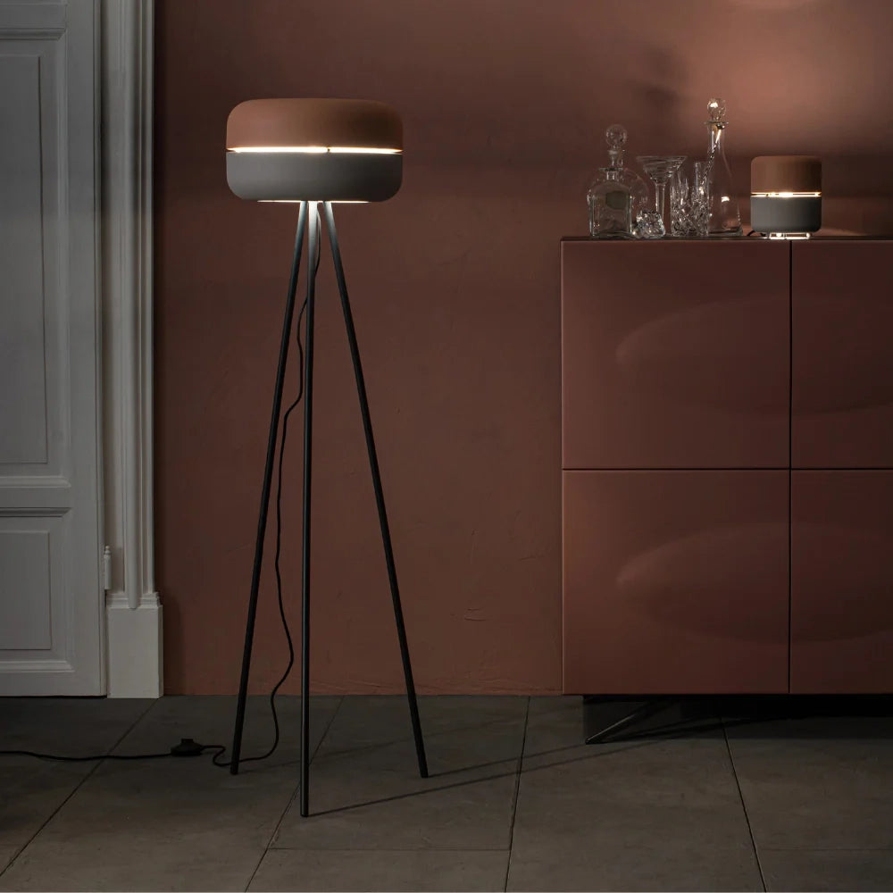 Lampada da terra Luminosa in metallo rosa e grigio | Duzzle
