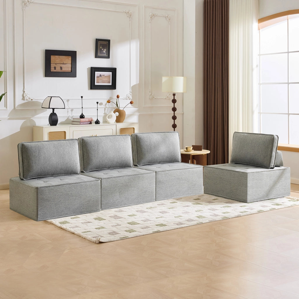 Divano modulare compatto per piccoli spazi con seduta ergonomica e comfort morbido in lino e compensato grigio chiaro