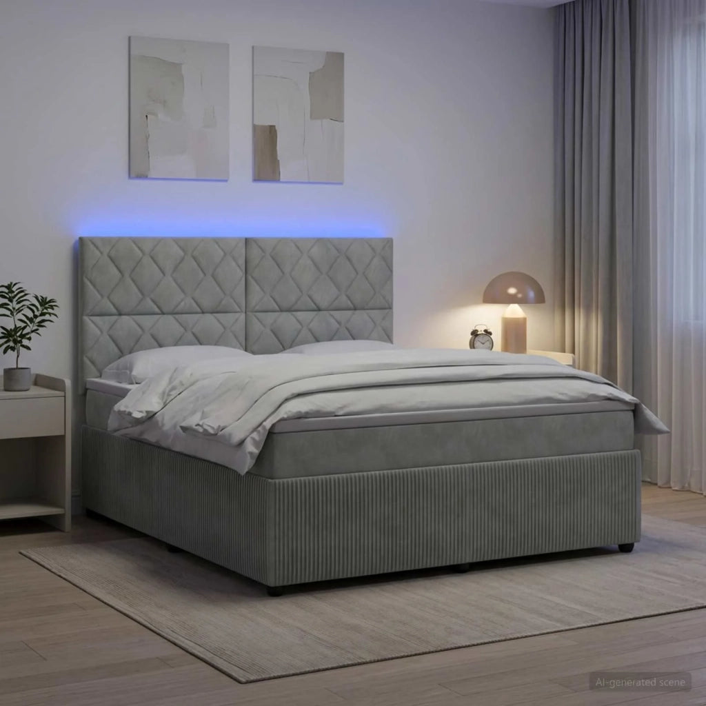 Letto Box Spring LED con Materasso Grigio Chiaro 140 x 200 cm 3456089