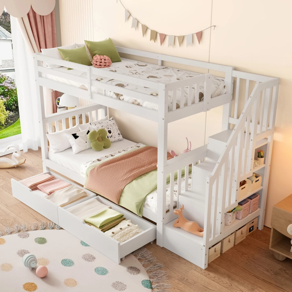Letto a castello 90x200 cm con scala contenitore e due cassetti in legno di pino e MDF bianco