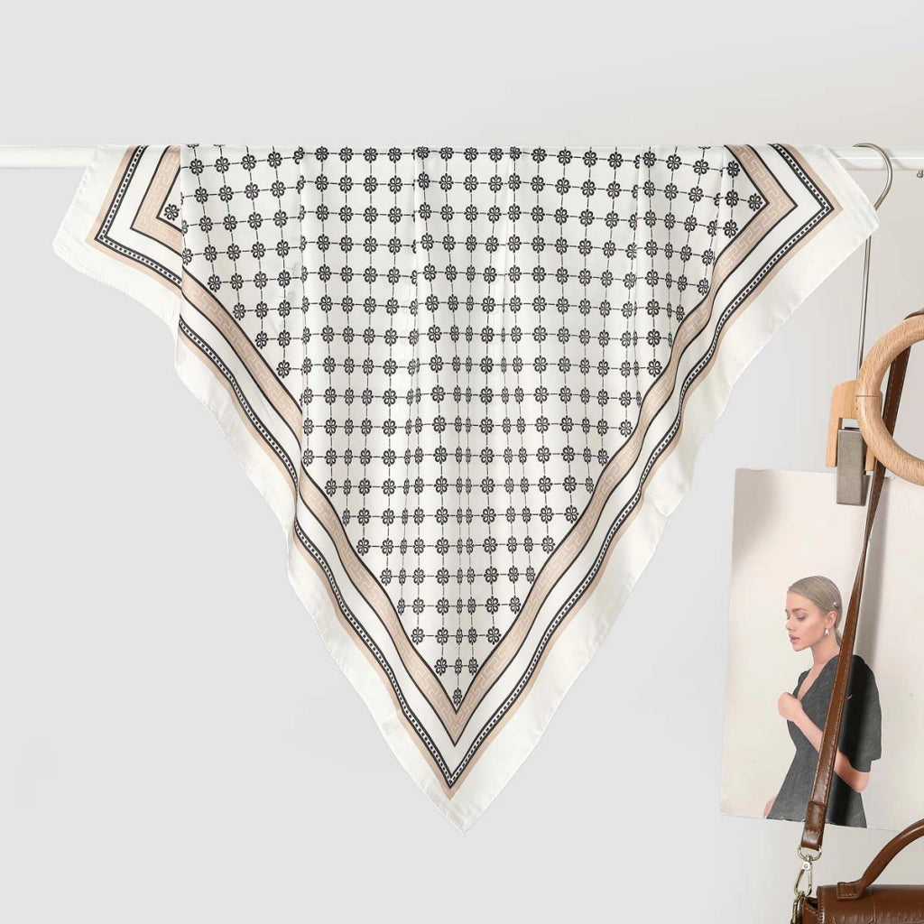Nuova sciarpa da donna in seta stampata, stile coreano, sciarpa decorativa alla moda e versatile.