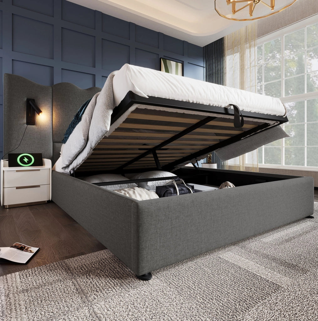 Letto matrimoniale 180x200 cm con contenitore; lampada da lettura e ricarica USB Type-C; grigio in lino