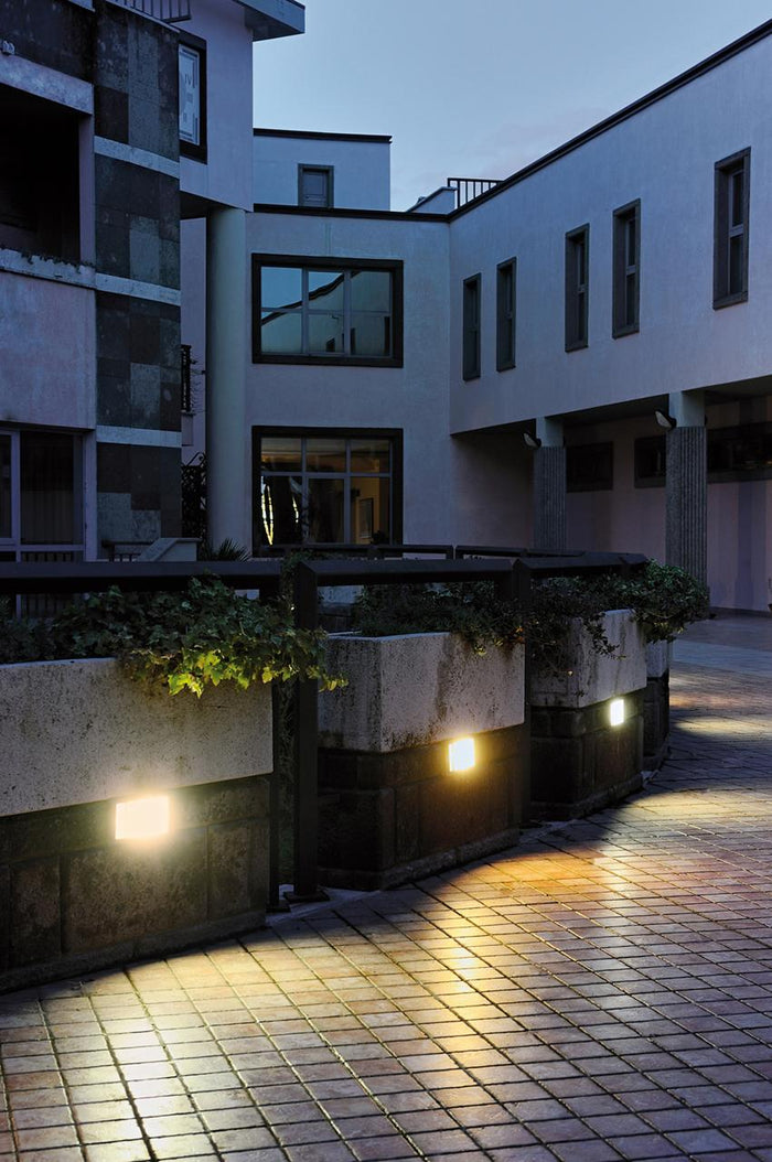 Faretto Segnapassi a Incasso da Esterno a LED 10W da Parete Sovil Escape Nero