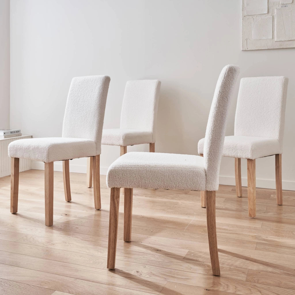 Set di 4 sedie a coste con gambe in legno, bianco