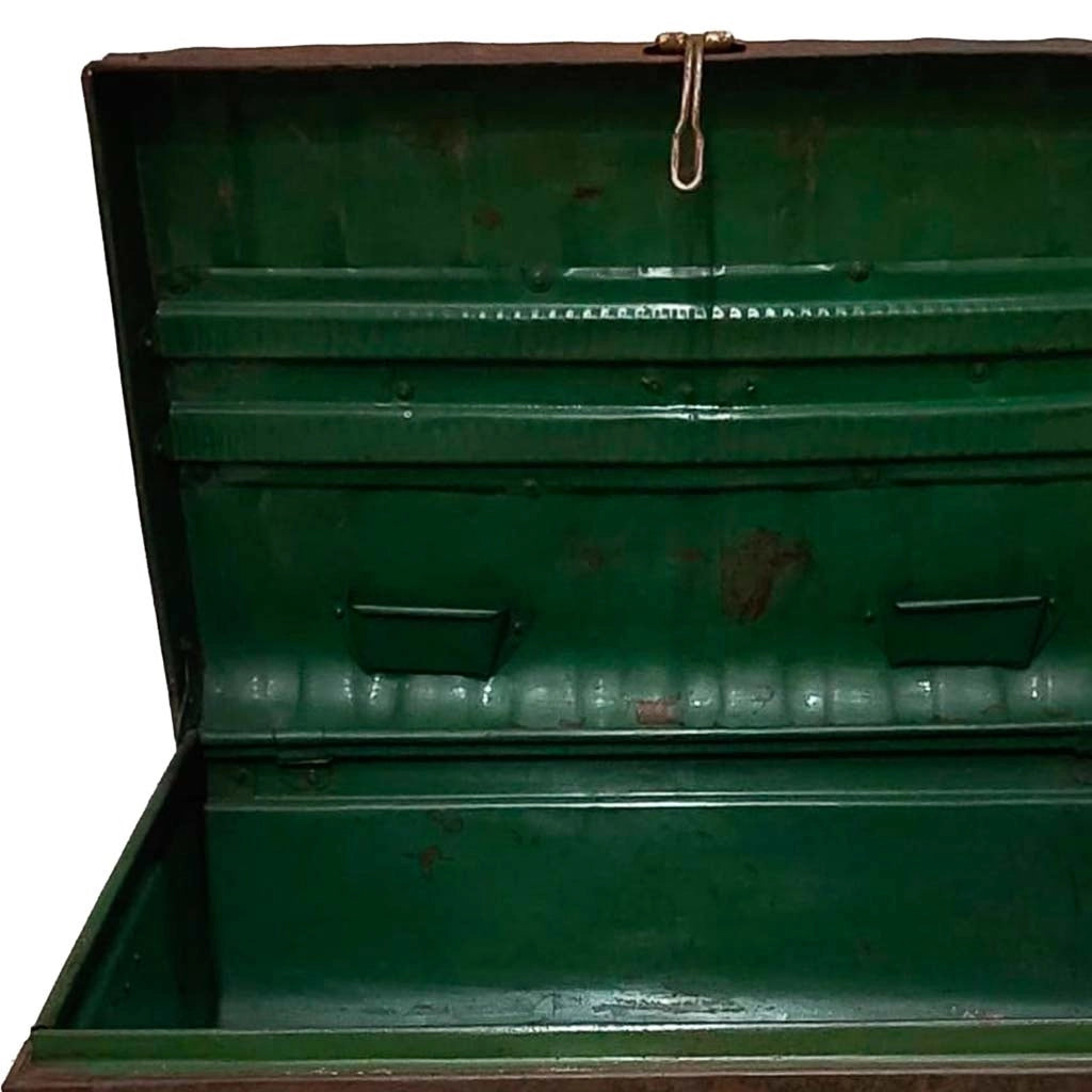 Valigia artigianale in metallo, 67x37x25h cm