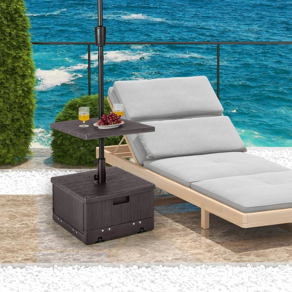 Base per Ombrellone, con Tavolino e Sacca Ponderata, Supporto per Ombrellone 45L, 67 kg di Sabbia, Vassoio, Ruote, per Ombrellone 38 mm/48 mm (Marrone)