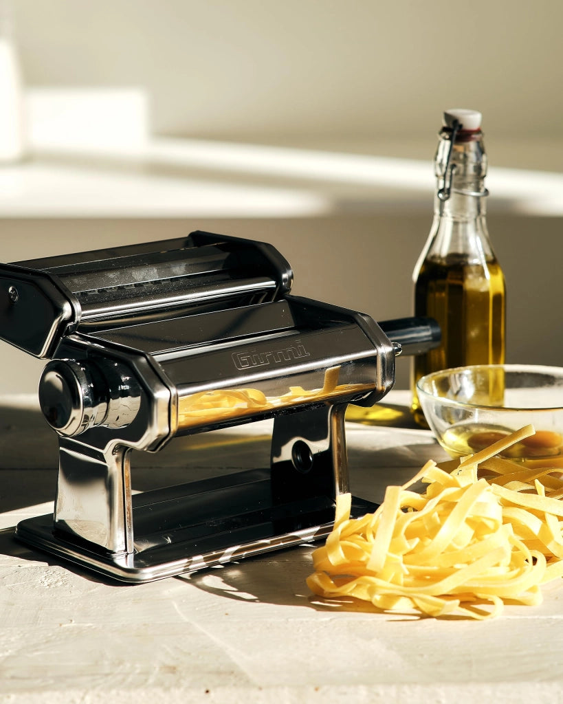 Girmi IM90 Macchina Per La Pasta, 9 Regolazioni, Rulli In Alluminio Da 15 Cm, Acciaio INOX