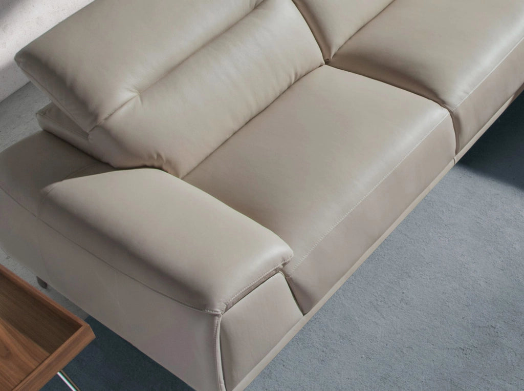 Divano chaise longue destro in pelle grigio tortora