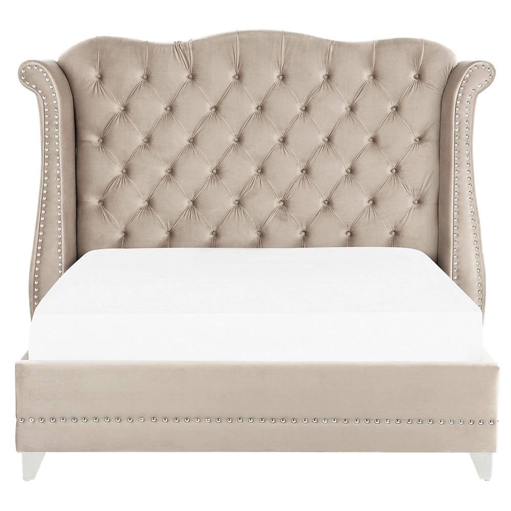 Letto in velluto color beige 180 x 200 cm testiera alta decorata con bottoncini stile retrò e tradizionale