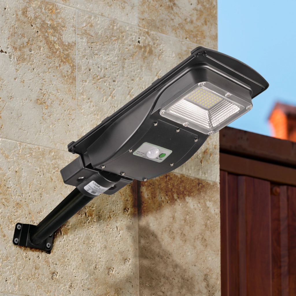 Faretto solare LED 3W con sensore PIR e telecomando nero