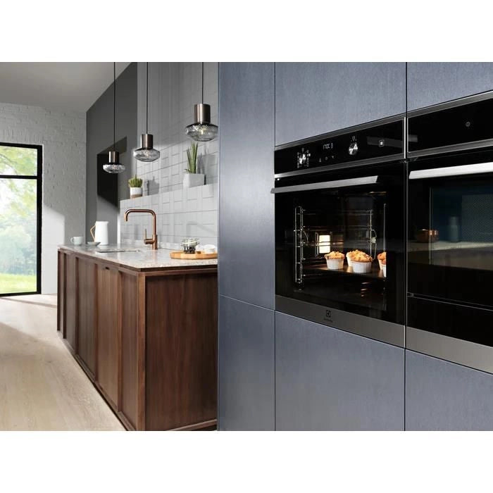 Electrolux COD3S40X Serie 600 Forno da incasso Elettrico 72 L Classe A SteamBake Funzione Pizza AquaClean (59x59x59 cm) colore Acciaio Inox