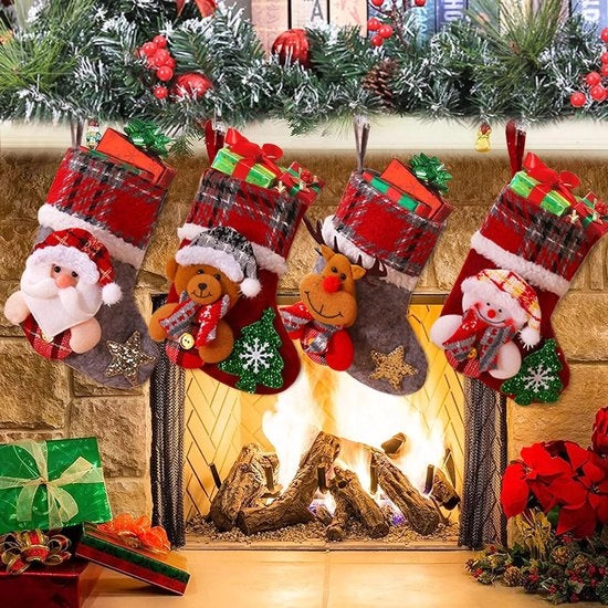 Set di Calze da Natale in Velluto di 4 pezzi - Stivali da Babbo Natale - Calze da Natale appesi - Decorazione per Camino - Contenuto abbondante - Materiale di alta qualità in Velluto