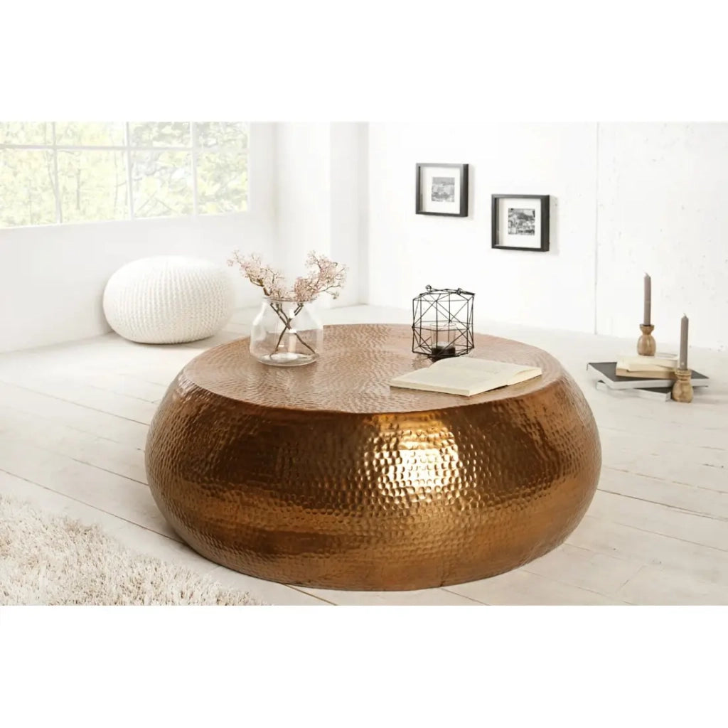 Tavolino basso TRIANE rame 80 cm – Design in alluminio martellato lucido