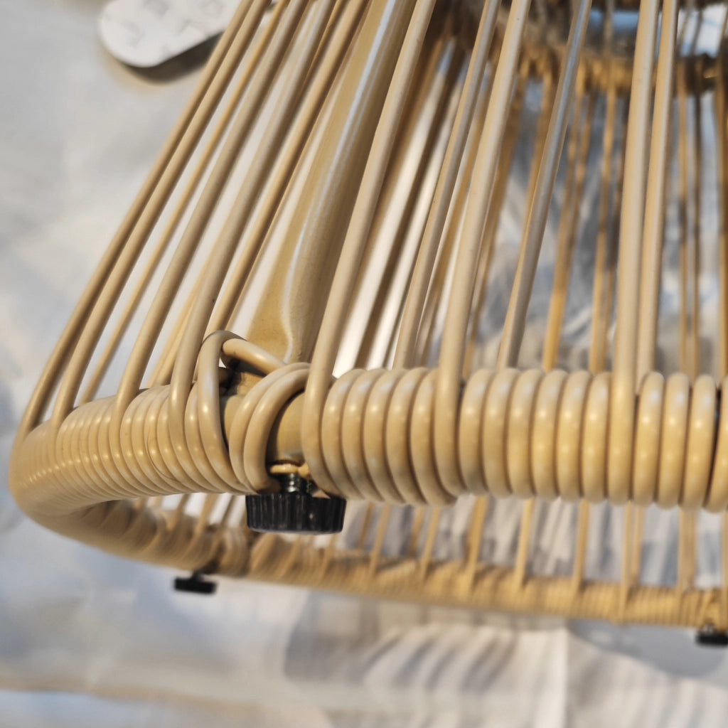 Tavolino Rotondo con Piano in Vetro e Struttura in Metallo ¨C Zephmum ¨C Beige ?40x42 cm