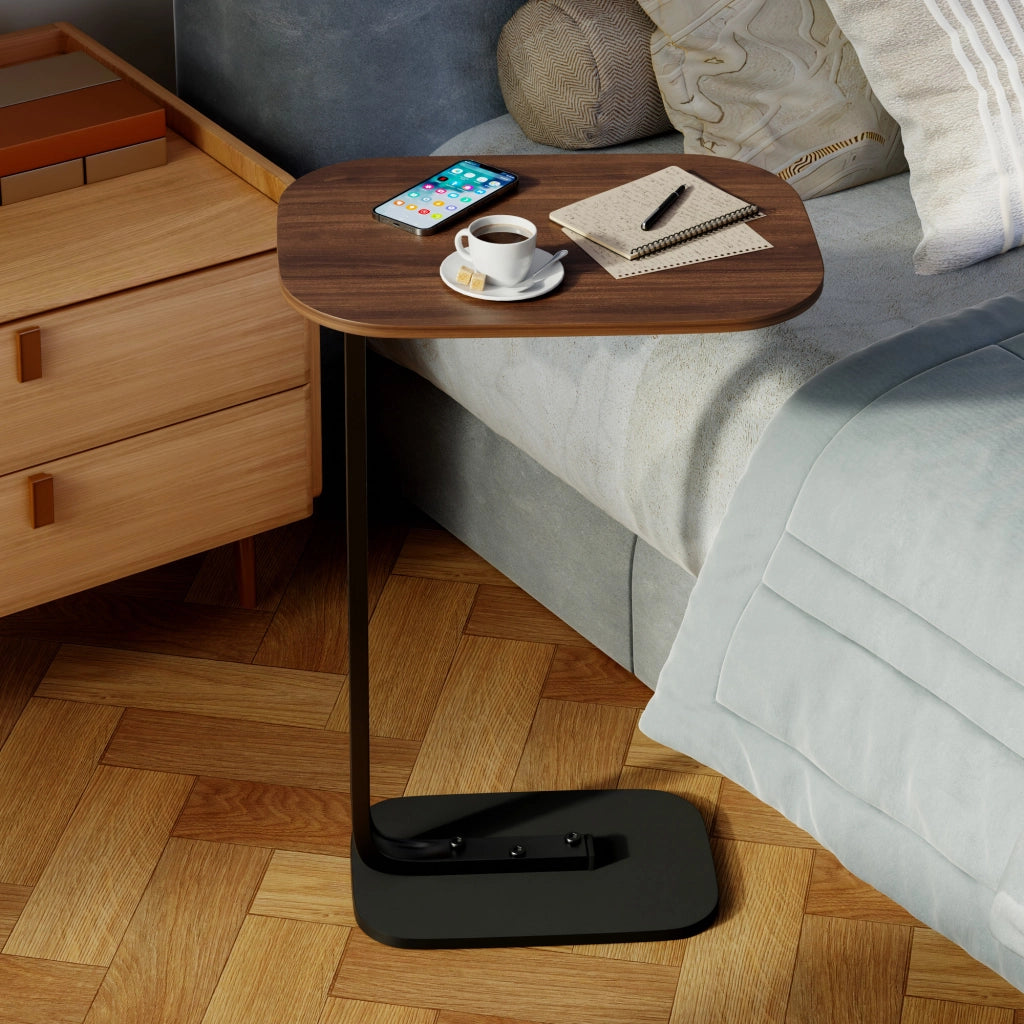 Tavolino laterale a C per divano e letto in legno