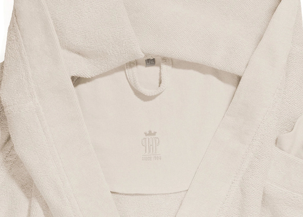 Accappatoio Con Cappuccio E Tasche In Spugna Mod. Joy Tinta Unita Sabbia - M-L - Sabbia