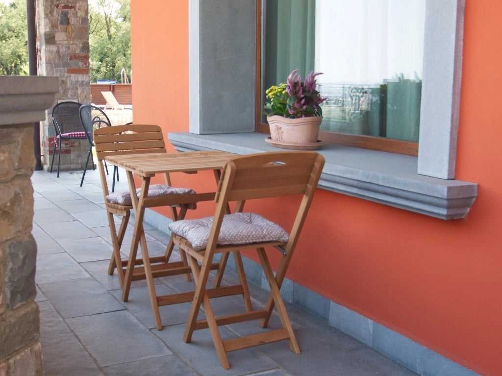Set Arredo Bistrot Cannes Tavolo + 2 Sedie pieghevoli verniciato ad acqua