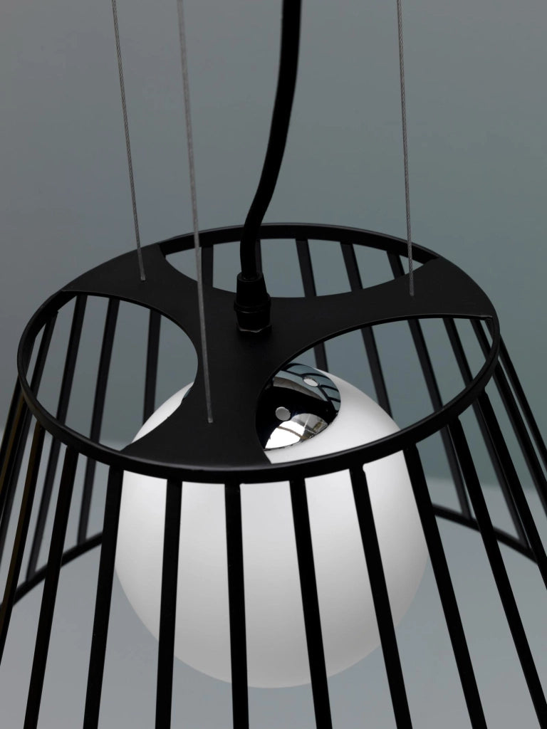 Lampada a sospensione Cage in metallo verniciato nero, design moderno con cavo regolabile, attacco E27 max 60W per illuminazione interni - Cage