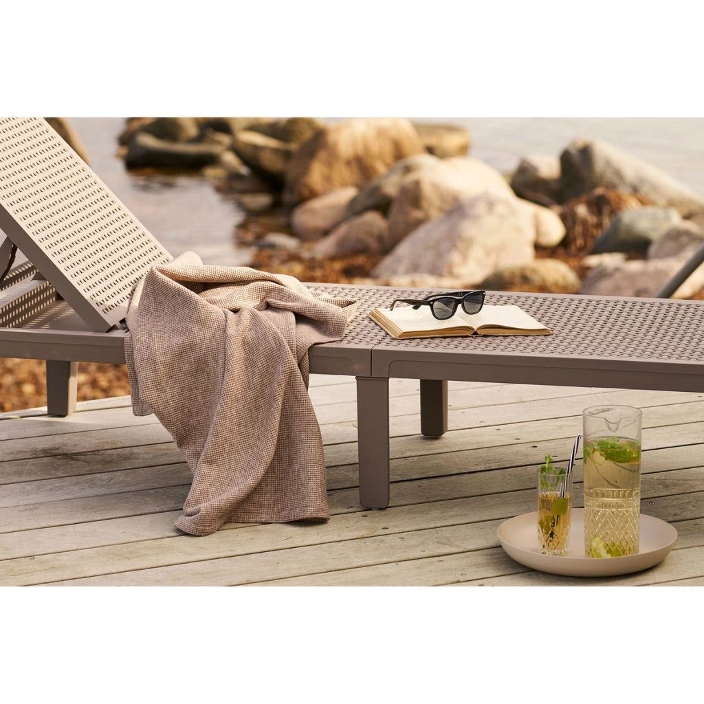 Vassoio Tray, Beige, Metallo, 30x30x4 cm