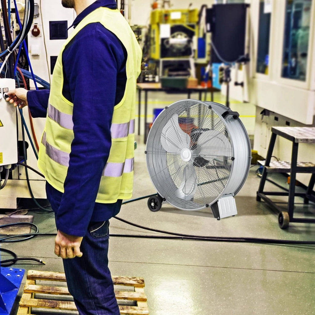 Ventilatore da Terra Industriale a 3 Velocità con Pale in Alluminio, Ventilatore a Piantana Potente ad Alta Velocità su Ruote in Gomma, 180W Max, 65x37x67 cm (Argento)