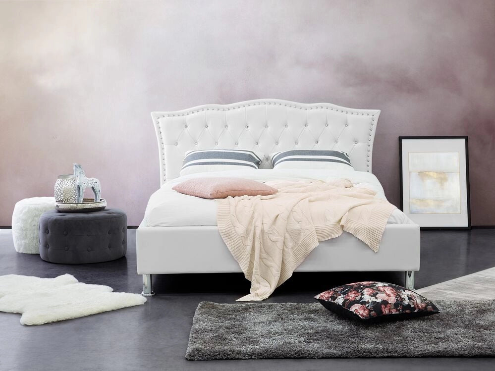 Letto matrimoniale in ecopelle bianca 140 cm 6 struttura imbottita con bottoncini in cristallo con finiture imbottite
