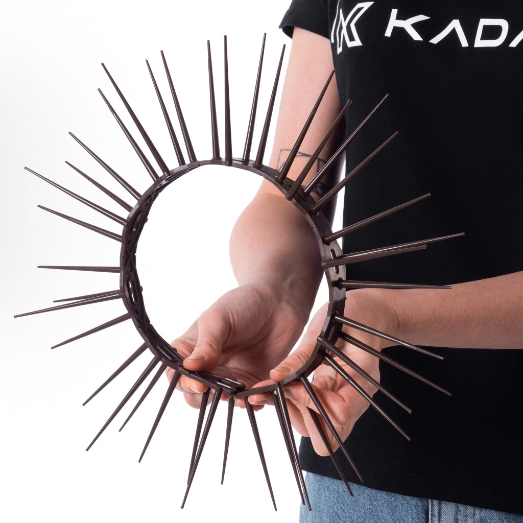 Punte dissuasive per uccelli KADAX in plastica, alte 48,5 cm, sicure.