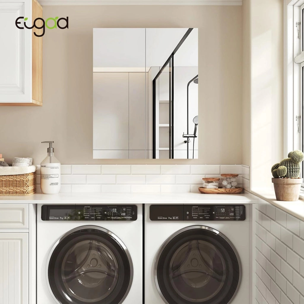 Armadietto da Bagno Pensile, Specchio Contenitore con 2 Ripiani Interni Regolabili, Mobile Sospeso da Bagno Salvaspazio con 2 Ante, Mobiletto Bianco e Rovere 60x20x75cm