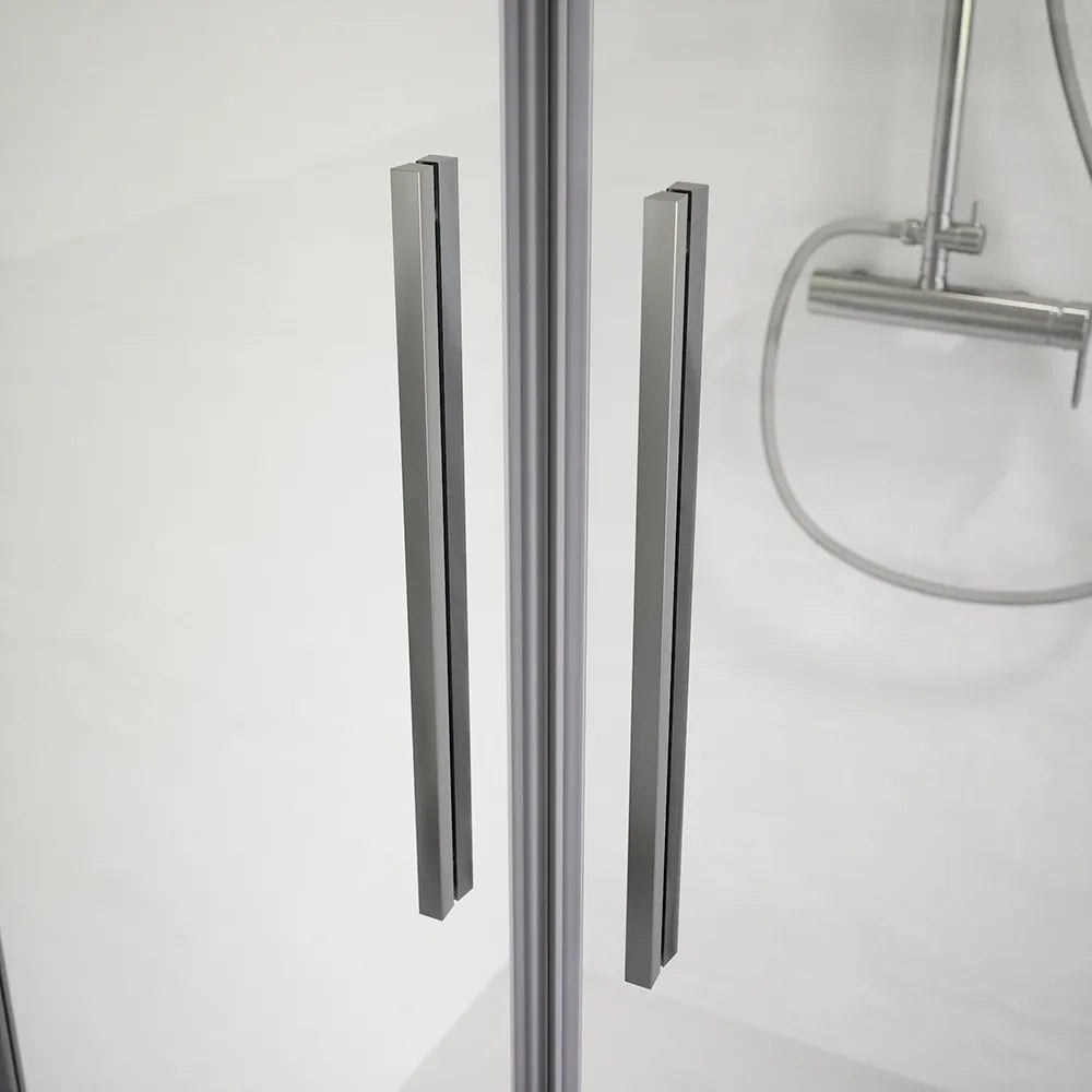 Box doccia 90x70cm con apertura saloon e parete fissa, profili cromati e vetro da 6mm trasparente h195 | Elba