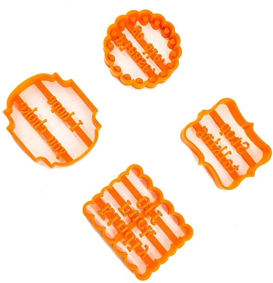Decorazioni per biscotti 4 pezzi - Frasi divertenti - Disegni festivi - Utilizzo versatile - Decorazione alimentare migliorata - Per decorazioni di torte/cupcake - Forme biscottiere