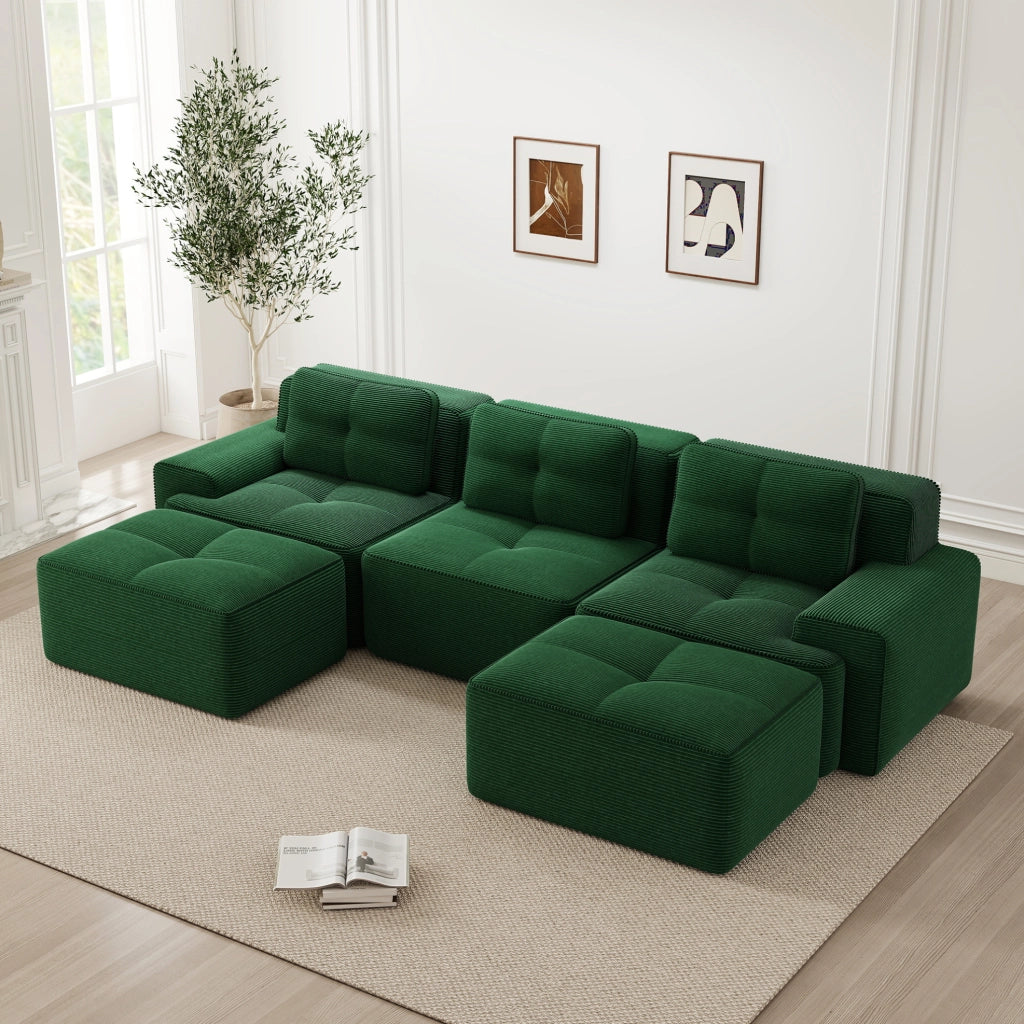 Divano modulare 293x177x69 cm in velluto a coste verde; seduta profonda e base antiscivolo