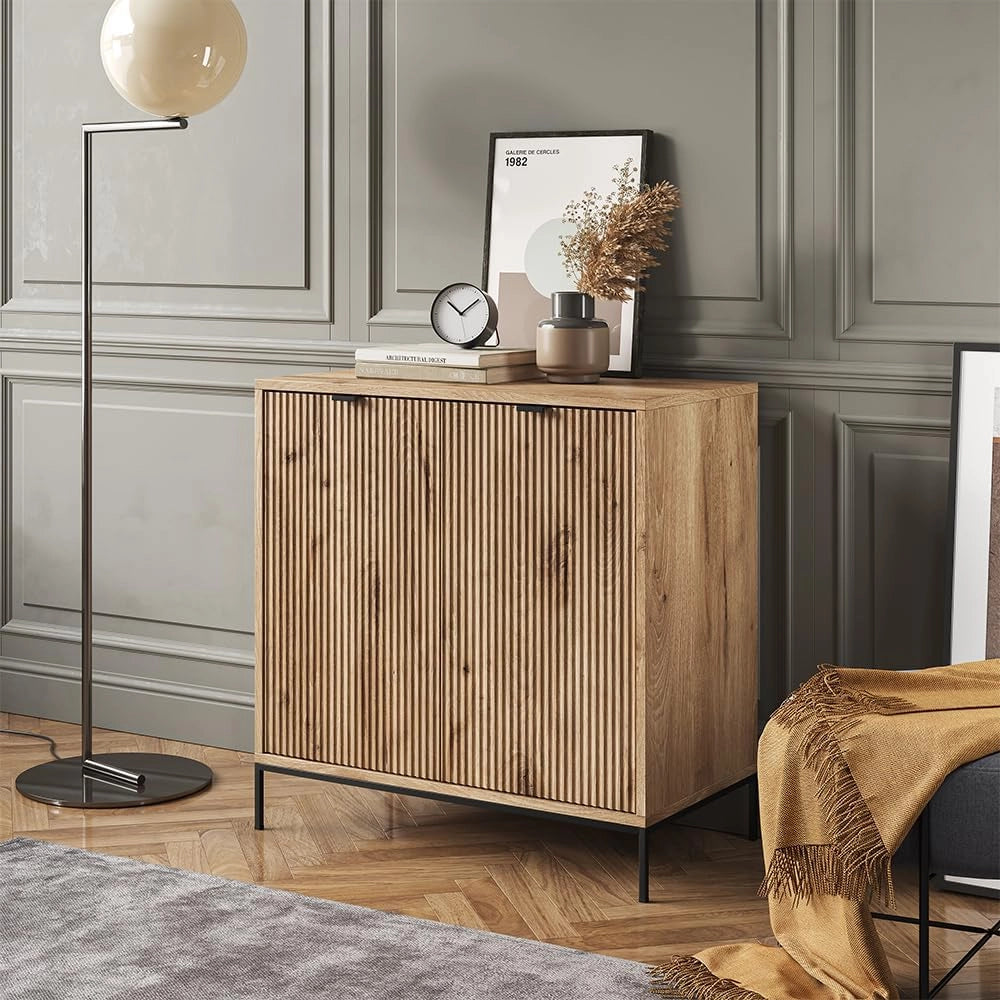 Cassettiere Eliza, Quercia vichinga, 42 x 81.2 cm con 2 porte, Meccanismo push-to-open e superficie facile da pulire