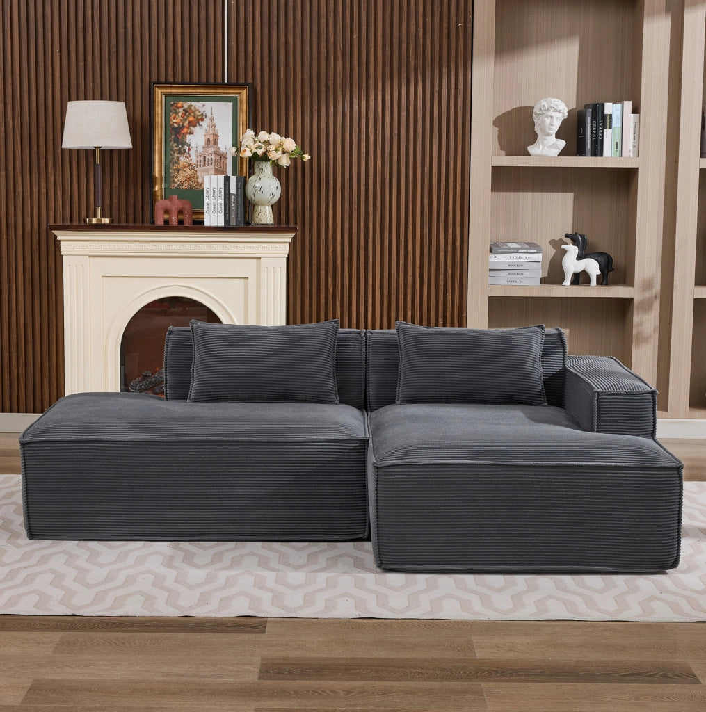 Divano imbottito in poliestere grigio largo 235 cm HOMVRA